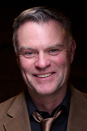 Julian Lewis Jones
